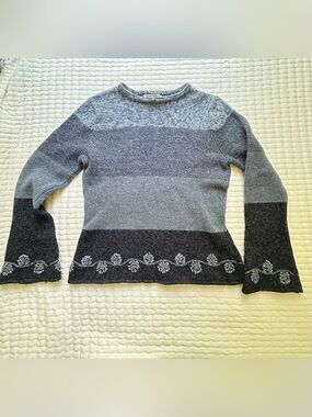 Jillian Jones 100% Lambswool Gray Blue Sweater Size Small